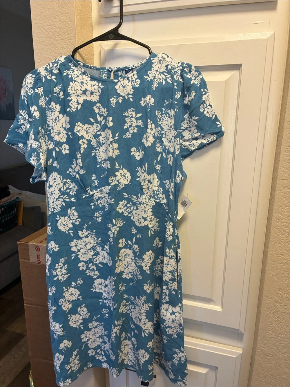 Old Navy blue and white bold floral Printed Crepe Mini Dress w/ pockets  NWT